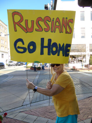 russians go home